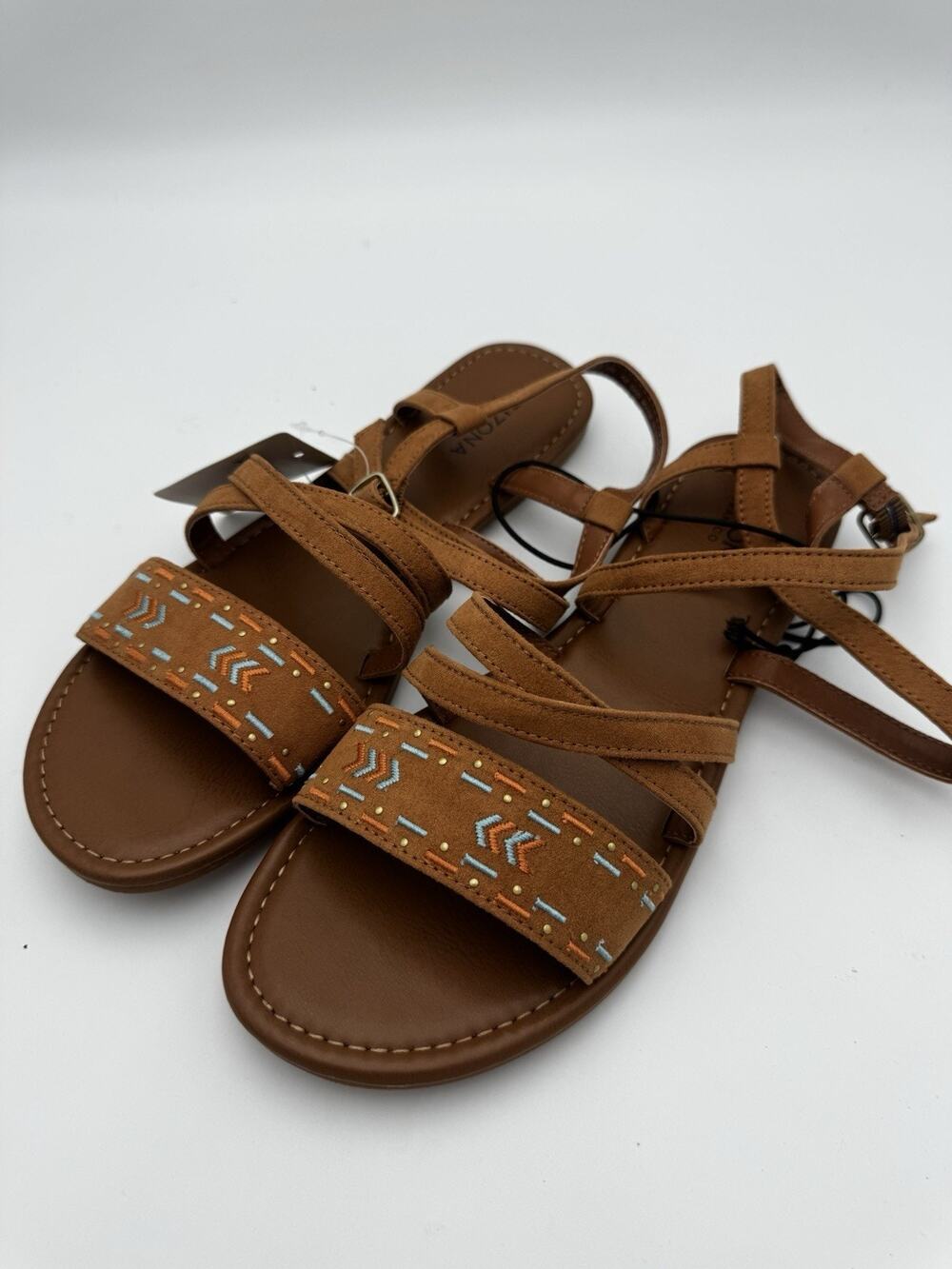 Arizona Jean Co. Women’s Cognac Embroidered Strappy Sandals Size 9